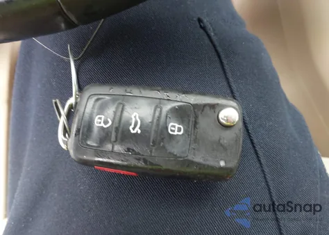 2016 Volkswagen Tiguan Se из США, поврежденный, VIN WVGAV7AX1GW579478